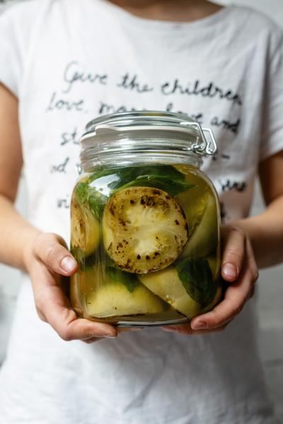 How to pickle onions at home