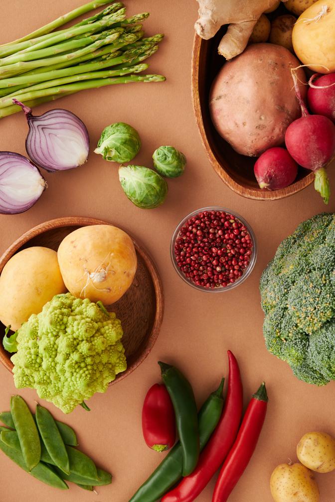 Essential vitamins and minerals found in vegetables