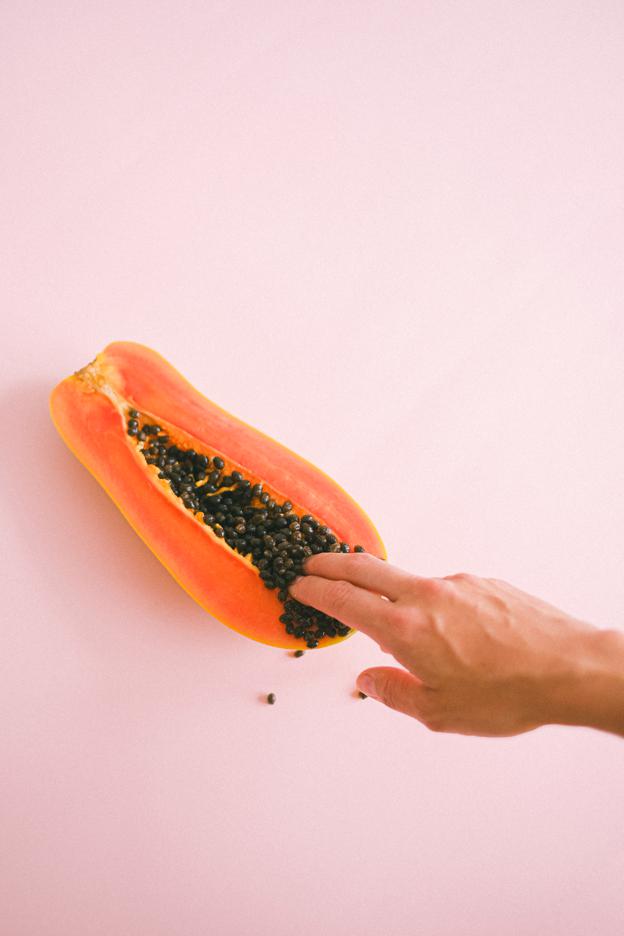 How to eat papaya seeds for maximum benefits