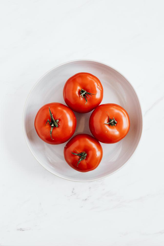 Nutritional benefits of roma tomatoes: vitamins, minerals, and antioxidants