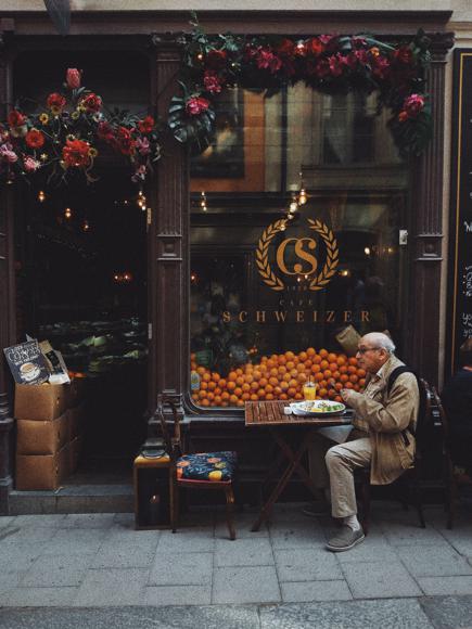 Potential risks associated with eating blood oranges