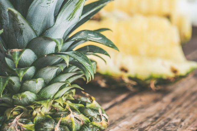 Health benefits of eating pineapple peel