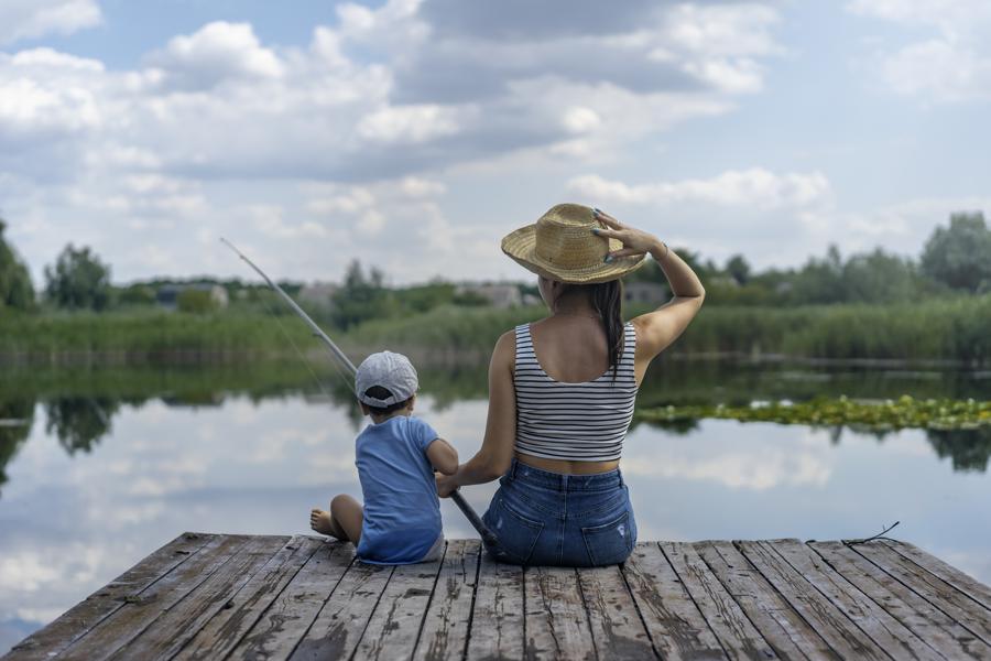 The benefits of fishing for children