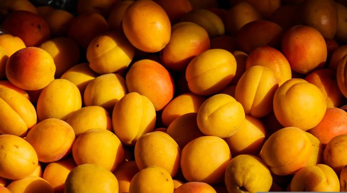 11 Amazing Health Benefits Of Peach Fruit