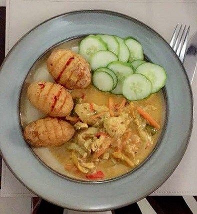 Low Calorie Breakfast Baked Potato With Jacket